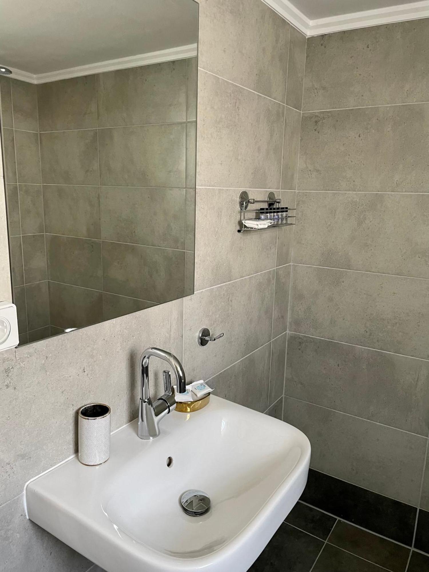 Acropolis Suite Greendom Athen Exterior foto